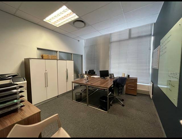 279M² OFFICE TO LET IN CAPE TOWN CITY CENTRE